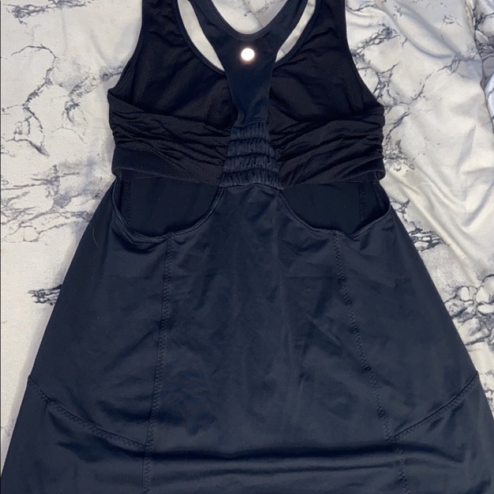 Lululemon athletica top